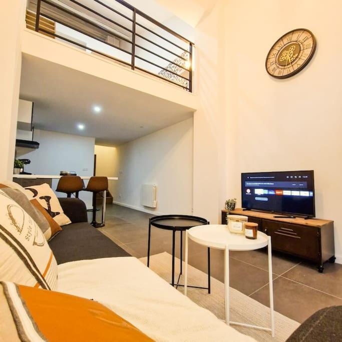 L'Atelier C Magnifique Loft Avec Terrasse Privee Leilighet Saint-Etienne  Eksteriør bilde